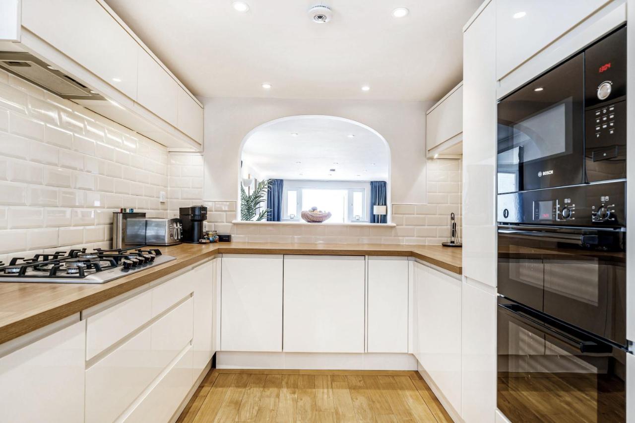 Carbis Bay - Luxury 3 Bed Penthouse Apartment With Sea Views Parking Sauna Balcony Exterior photo